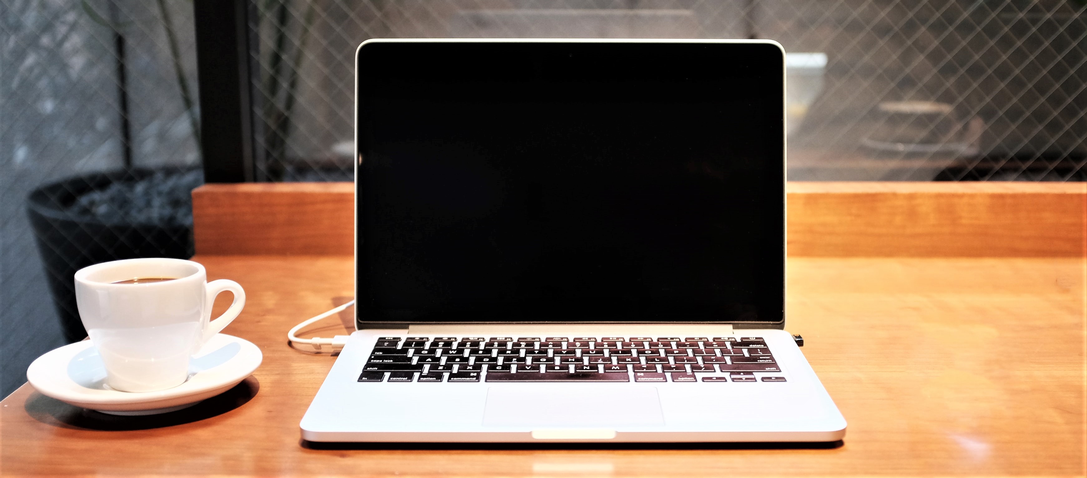 alex knight j4uuKnN43 M unsplash