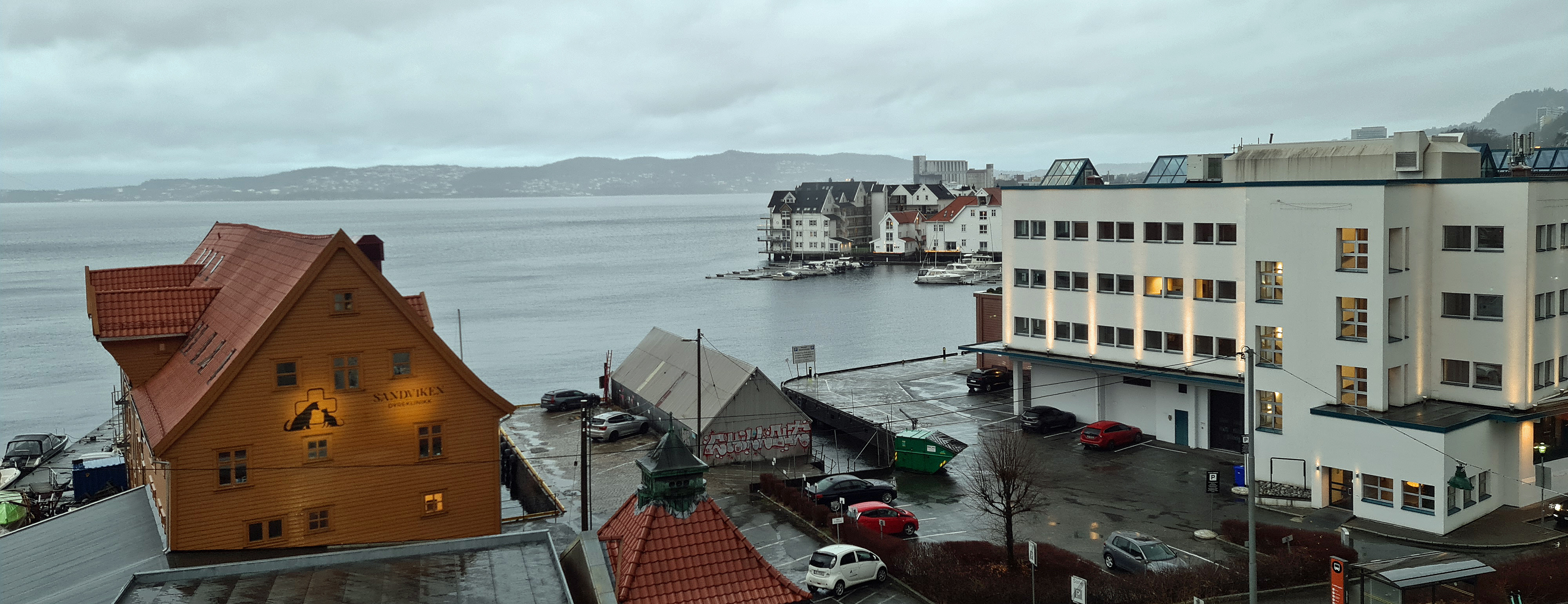 Fantastisk utsikt fra leiligheten. Foto: Jarle Eknes